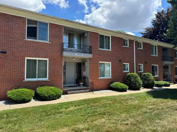34500 Mulvey Road Unit 8, Fraser, MI 48026