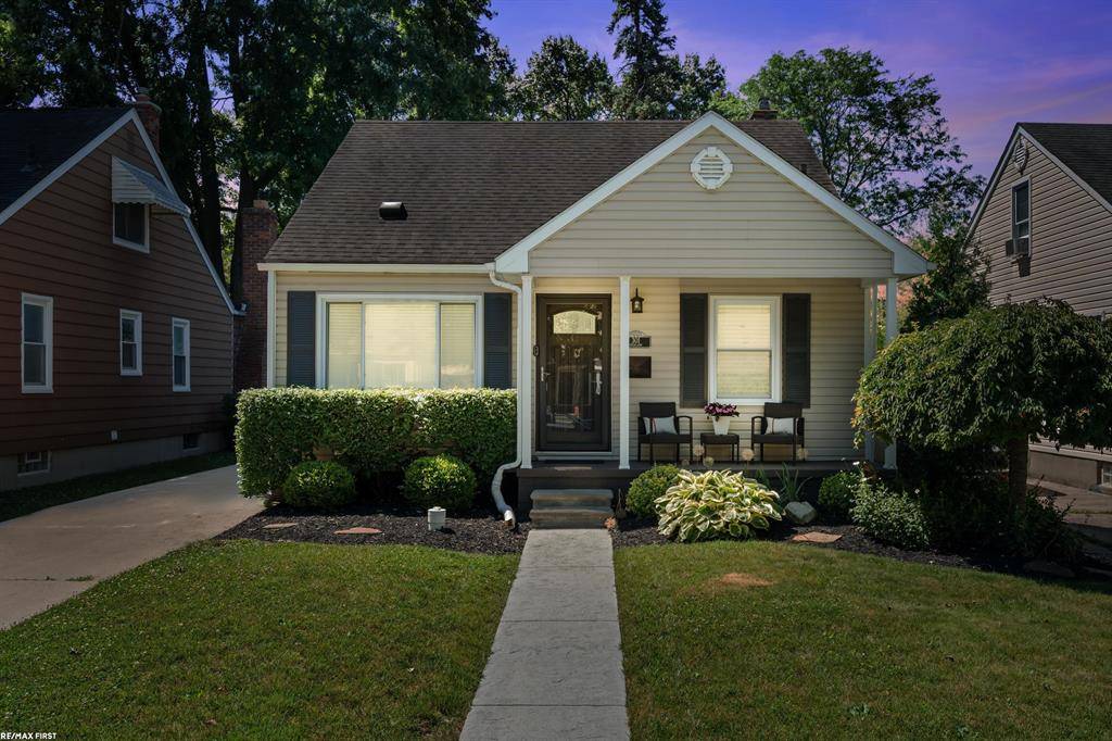 Clawson, MI 48017,301 Highland Avenue