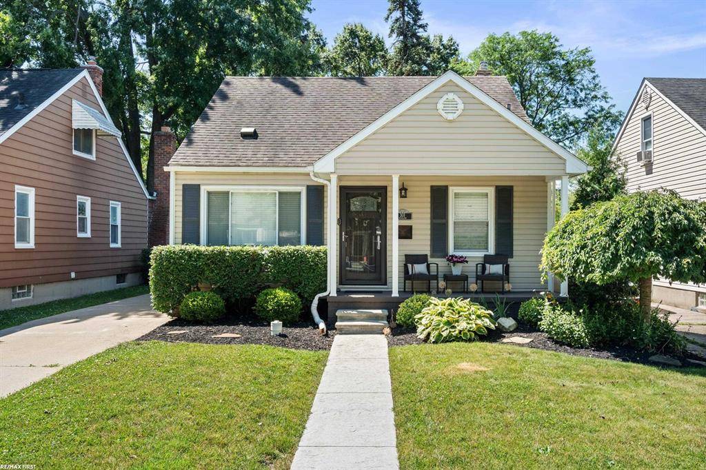 Clawson, MI 48017,301 Highland Avenue