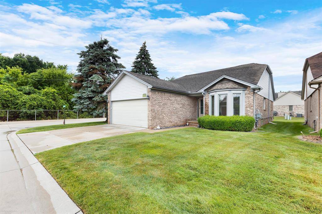 Clinton Twp, MI 48038,20061 Ridgeway Court