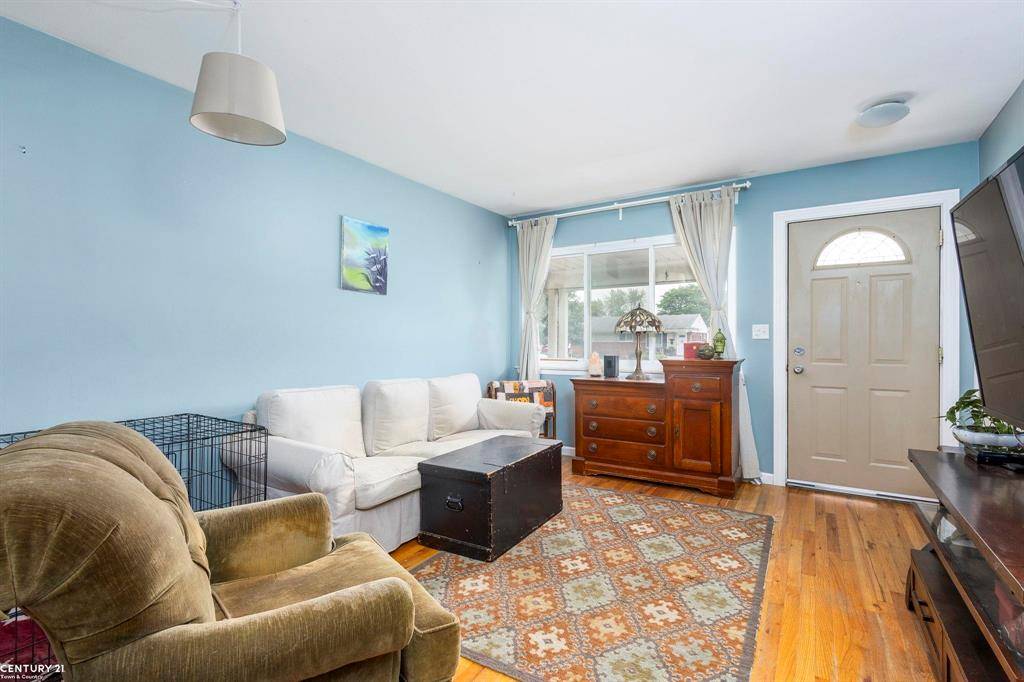Oak Park, MI 48237,14300 Elgin Street
