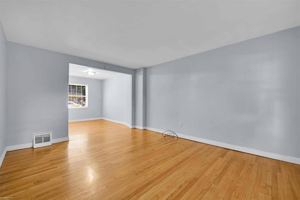 St. Clair Shores, MI 48080,22956 Gary Lane
