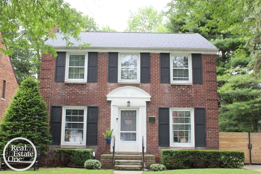 1337 Bishop Rd Road, Grosse Pointe Park, MI 48230