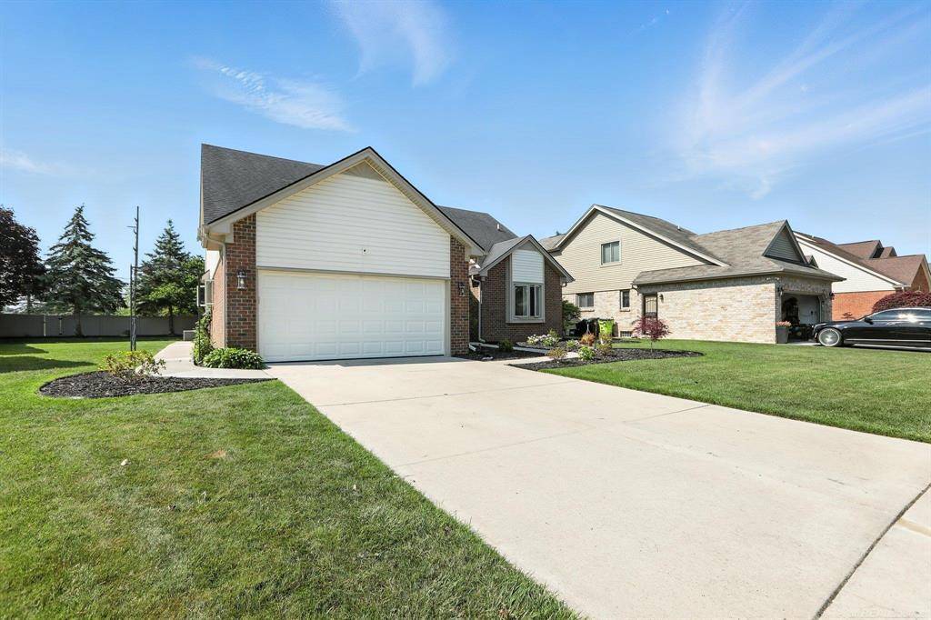 Chesterfield Twp, MI 48051,29716 Chelsea Street