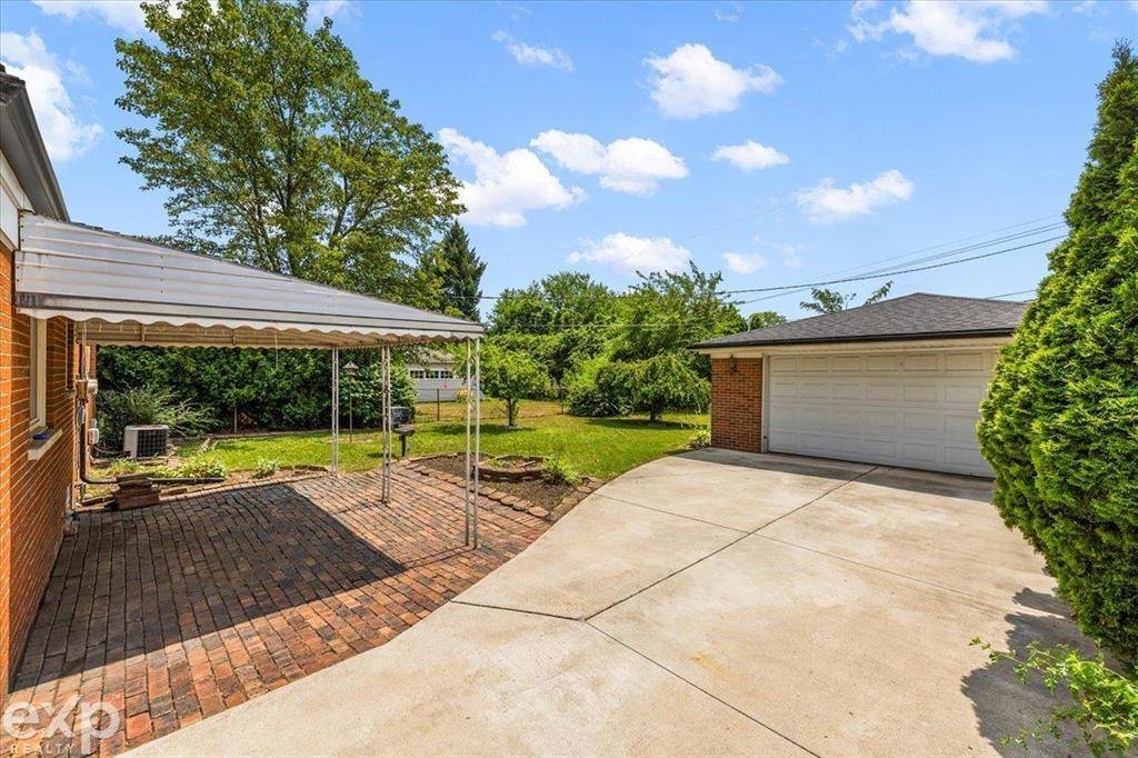 Warren, MI 48088,12958 Geoffry Drive