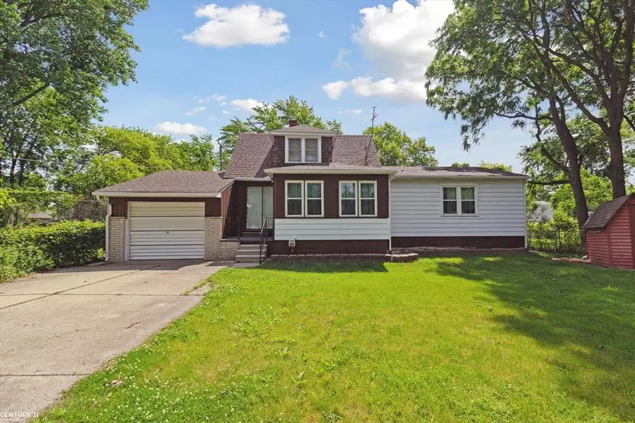 27144 Barkman Street, Roseville, MI 48066