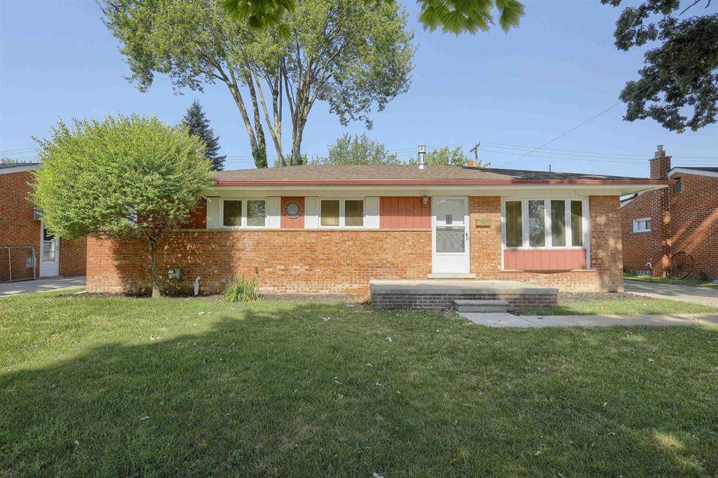 32601 Grinsell Drive, Warren, MI 48092