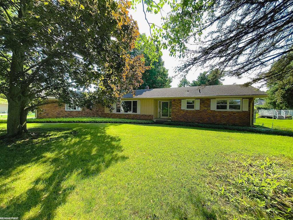 3035 E Hillcrest Drive, Clyde Twp, MI 48049