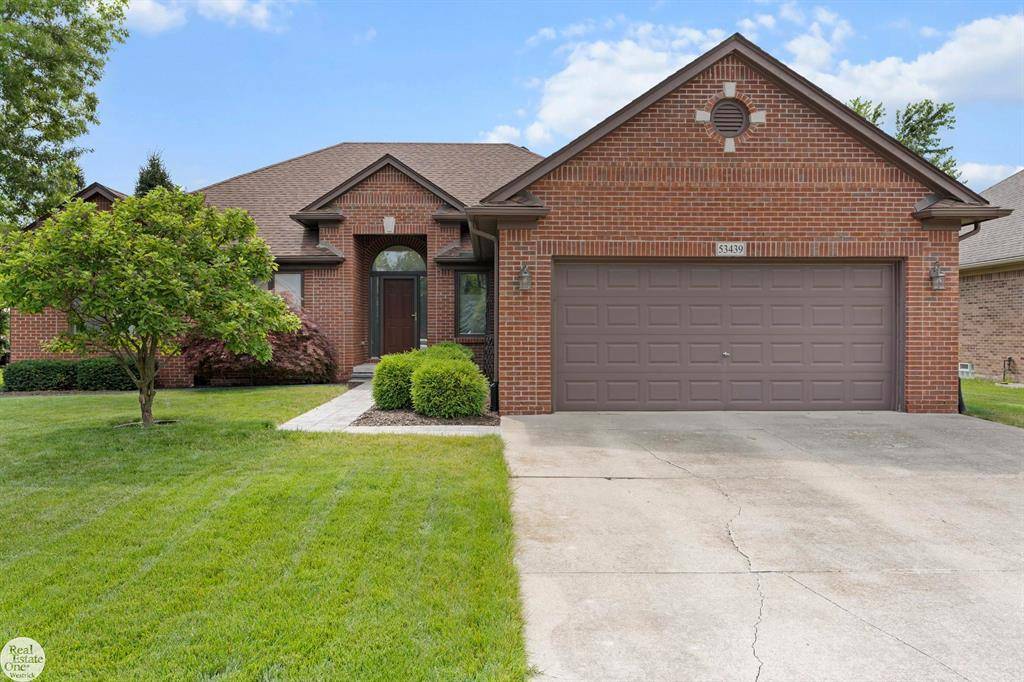 53439 Meadow Creek Drive, New Baltimore, MI 48047