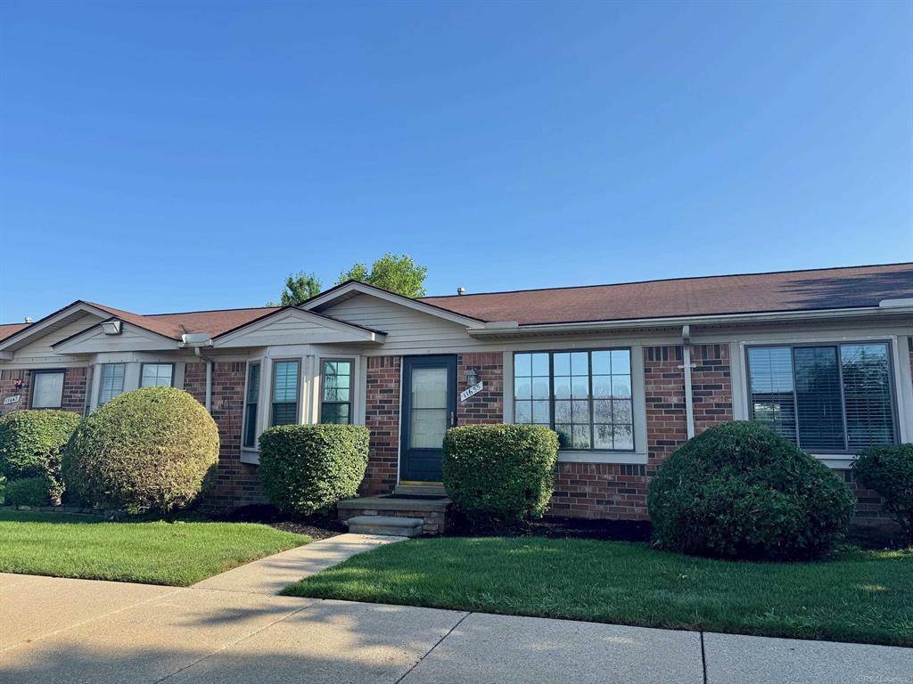 11655 Lynhurst Drive, Washington Twp, MI 48094