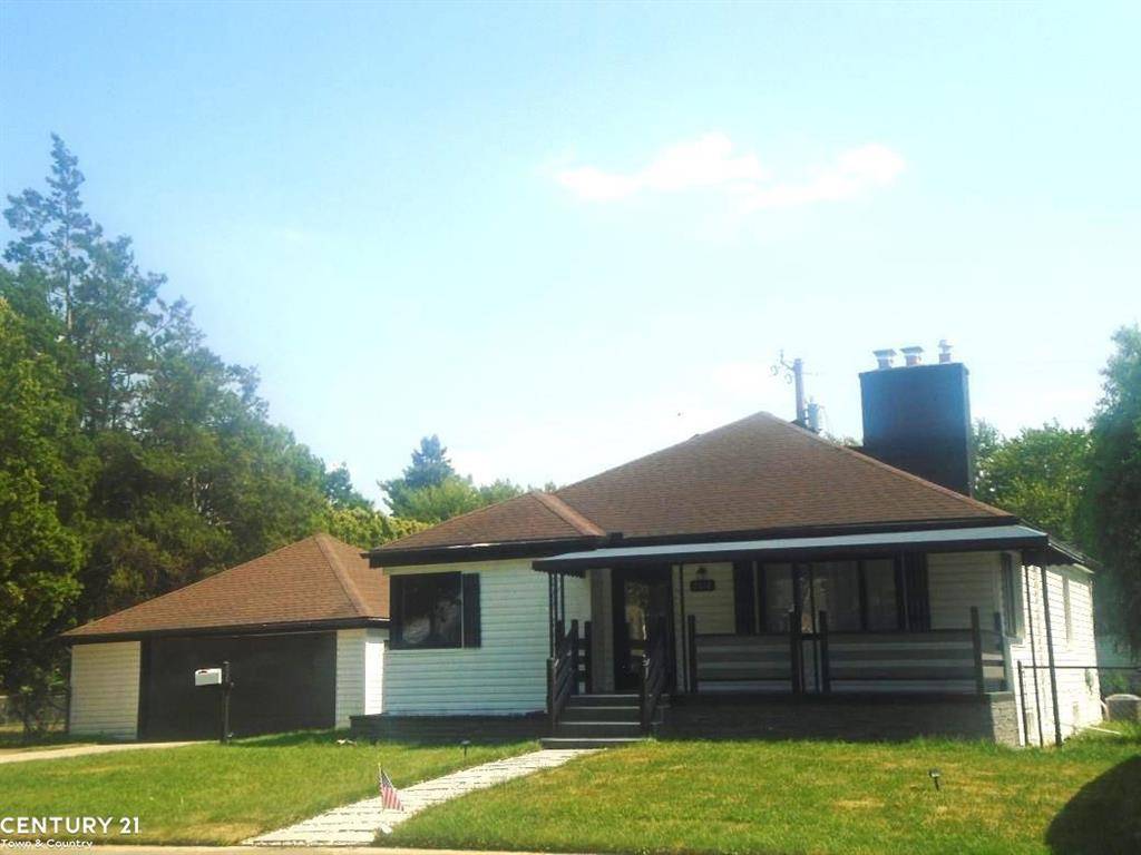 2010 Kalama Avenue, Royal Oak, MI 48067
