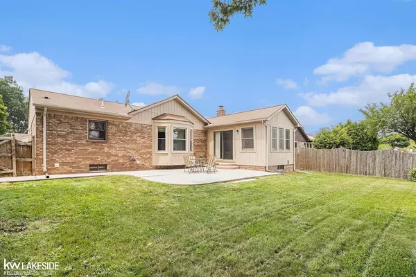 Warren, MI 48092,28120 Saint Louise Drive
