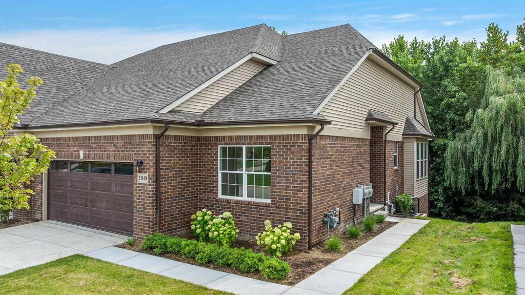 Clinton Twp, MI 48036,21168 Lilac Lane