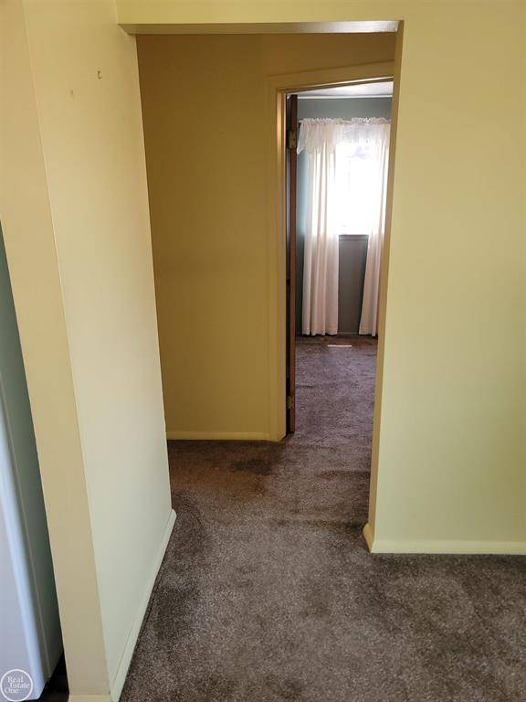 Dearborn Heights, MI 48127,6228 Kinmore Street