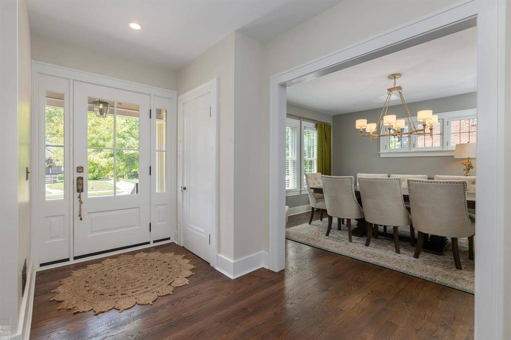 Grosse Pointe Park, MI 48230,1234 Bedford Road
