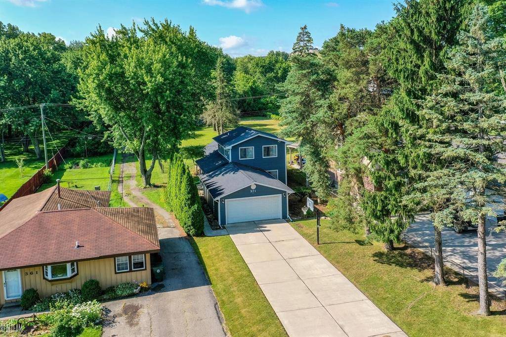 Lake Orion Vlg, MI 48359,371 Waldon Road