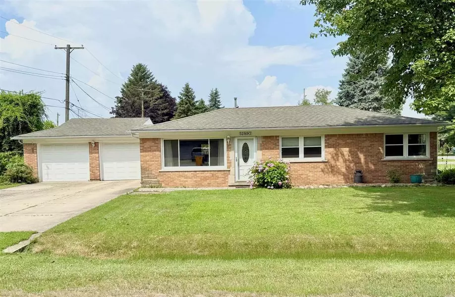 52890 James Street, New Baltimore, MI 48047