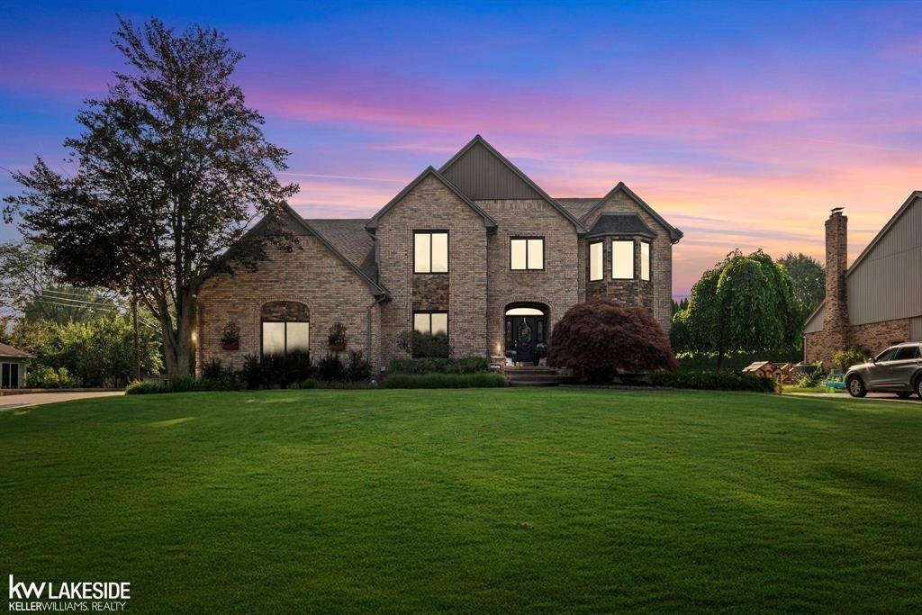 55461 Cleveland Drive, Shelby Twp, MI 48316