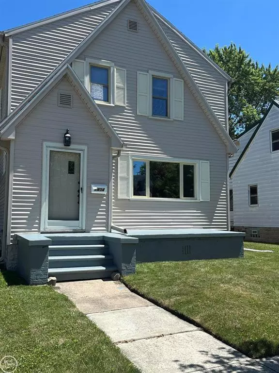 Port Huron, MI 48060,1404 21st Road
