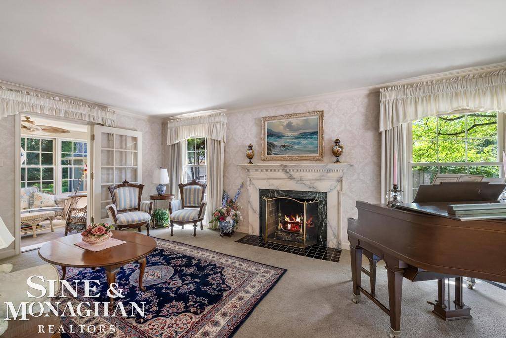 Village Of Grosse Pointe Shores, MI 48236,28 Hampton Road
