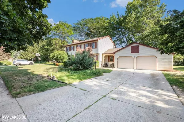 Utica, MI 48315,13344 Banbury Court