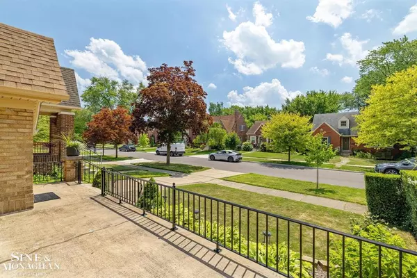 Grosse Pointe Farms, MI 48236,432 Calvin Avenue