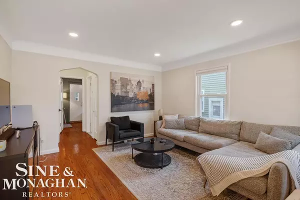 Royal Oak, MI 48067,823 Mclean Avenue