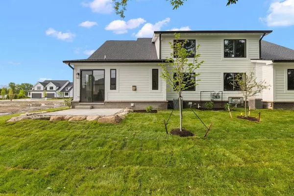 Sterling Heights, MI 48314,5793 Heights Drive Unit 5 / Building 3
