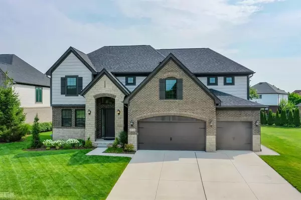 49134 Monarch Drive, Macomb Twp, MI 48044