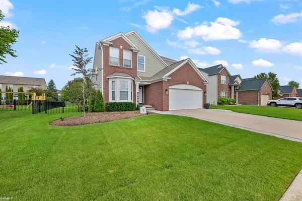Macomb Twp, MI 48042,19039 Pembridge Street