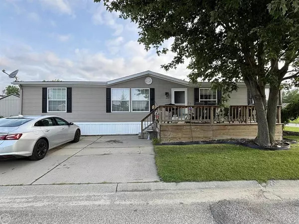 6041 Delaware Street, Burtchville Twp, MI 48059