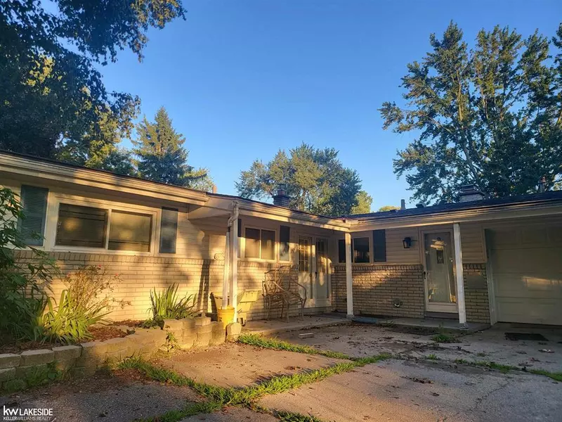 15910 30 Mile Road, Ray Twp, MI 48096