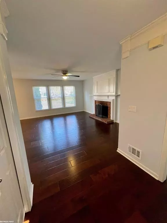 Macomb Twp, MI 48042,17815 Huron Drive
