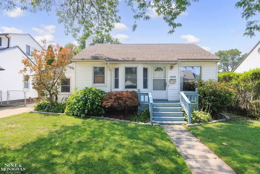 22100 Lange Street Street, St. Clair Shores, MI 48080