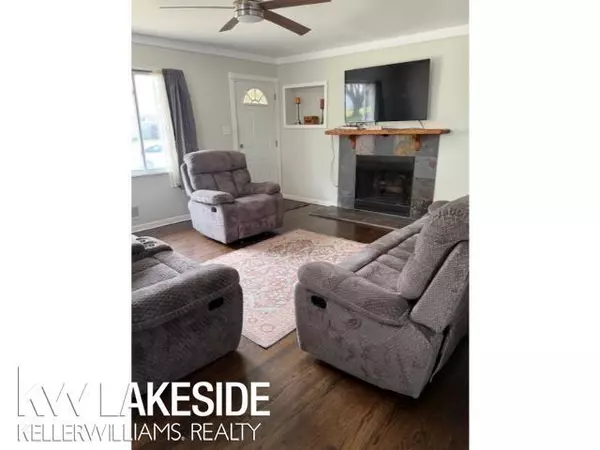 Warren, MI 48088,13623 Gander Avenue