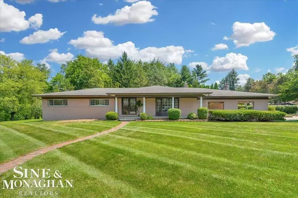 53910 Sophia Drive, Shelby Twp, MI 48316