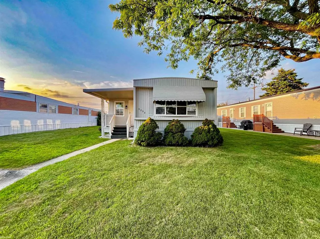 Sterling Heights, MI 48310,5294 Argyle Court