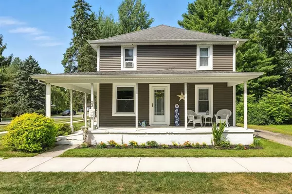 22 Church Street,  Croswell,  MI 48422