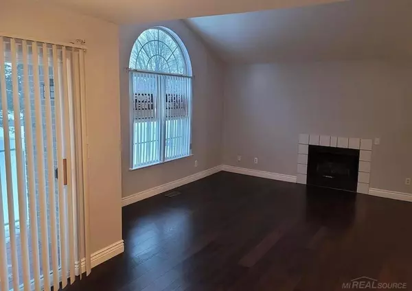 Macomb Twp, MI 48044,46101 Allenton Drive
