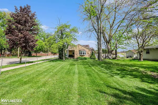 Roseville, MI 48066,30430 Park Street