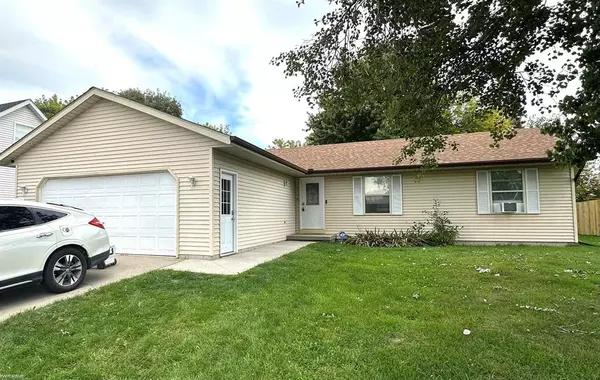 1927 Grant Place, Port Huron, MI 48060