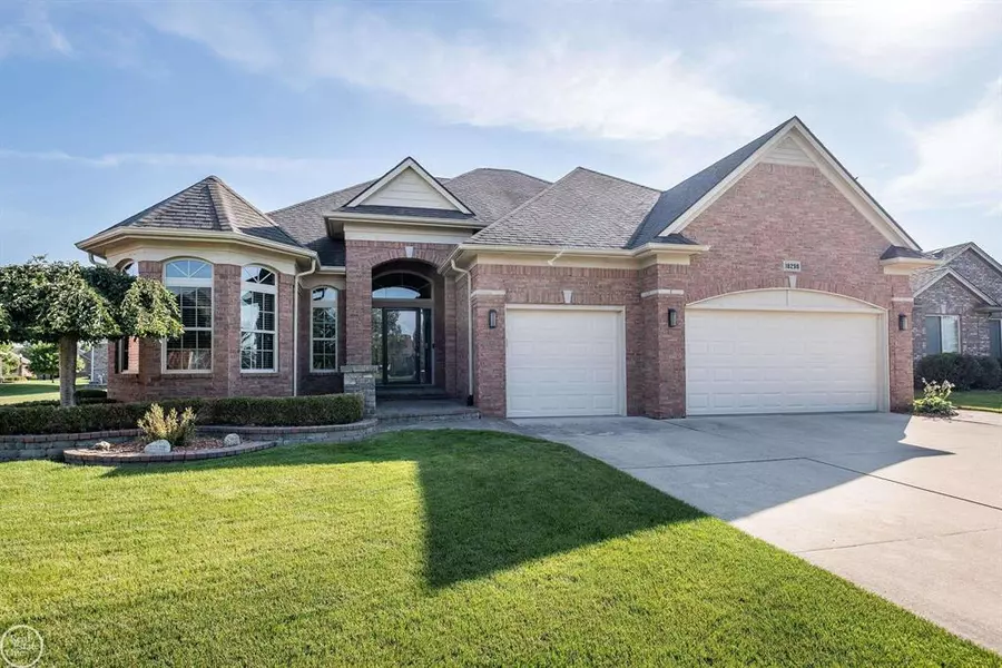18298 Tiger Drive, Macomb Twp, MI 48042