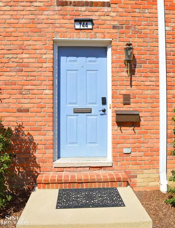 Grosse Pointe Park, MI 48230,744 Trombley Road