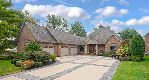 48590 Harbor Drive, Chesterfield Twp, MI 48047
