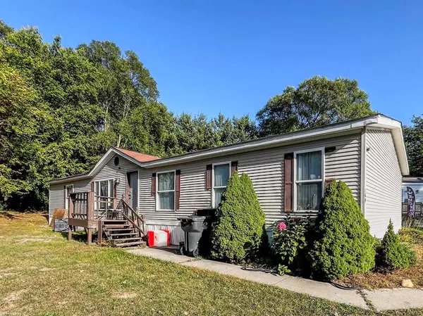 167 N River Drive, Village Of Clarkston, MI 48346