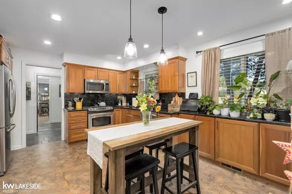 Rochester Hills, MI 48309,1770 Christian Hills Drive