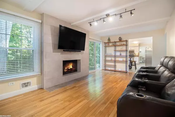 West Bloomfield Twp, MI 48323,4827 Leesburg Drive