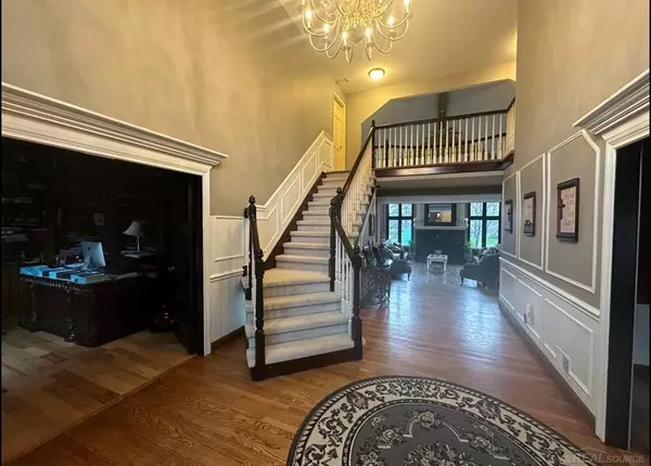 Shelby Twp, MI 48316,54888 Ridgeview Drive