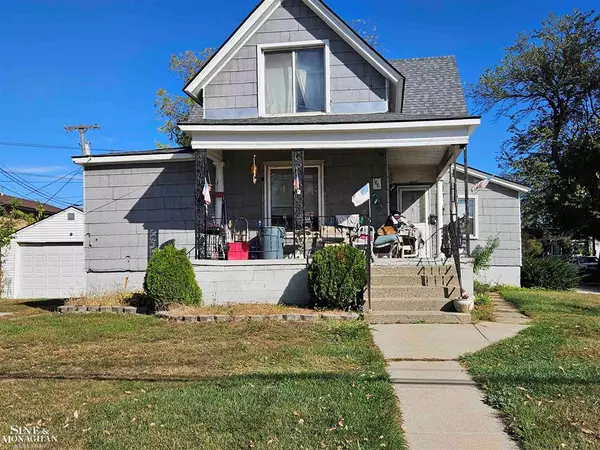 186 Hubbard Street, Mt. Clemens, MI 48043