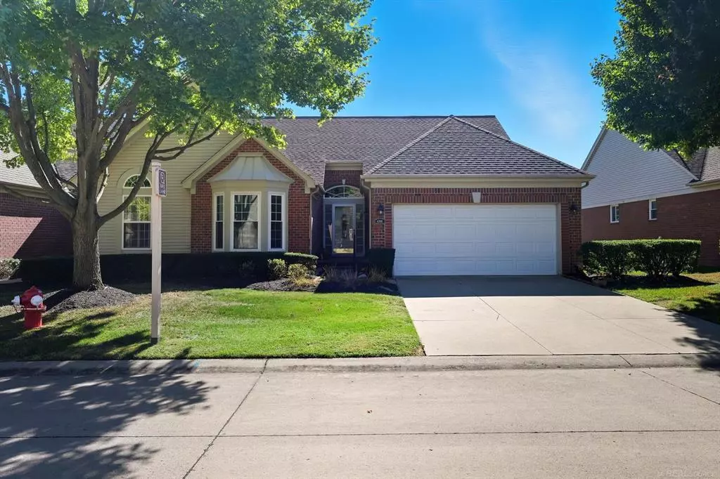 Sterling Heights, MI 48314,4398 Honeysuckle Drive